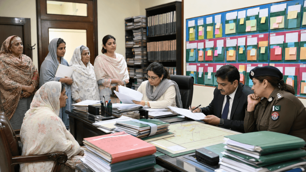 Women Seeking Enforcement of Property Rights Inheritance law in Pakistan complaints before women’s property Ombudsperson